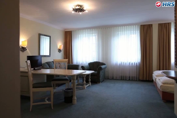 Hotel Limmerhof (Taufkirchen)